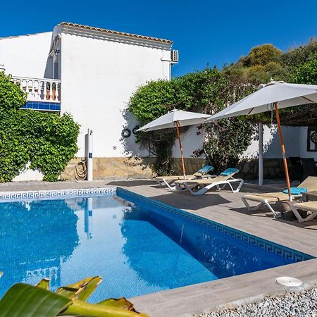 Campo Agave Luxury Tents Sayalonga Zewnętrze zdjęcie