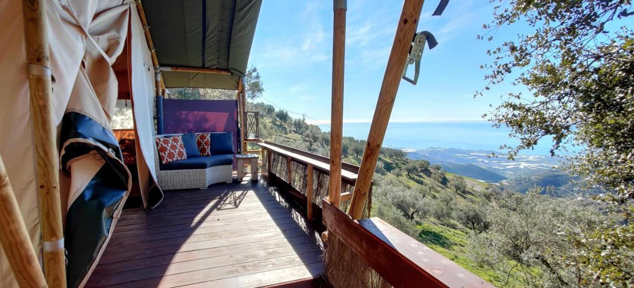 Campo Agave Luxury Tents Sayalonga Zewnętrze zdjęcie