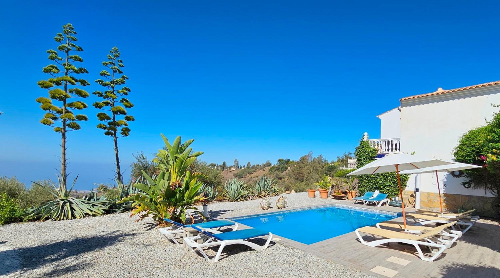 Campo Agave Luxury Tents Sayalonga Zewnętrze zdjęcie